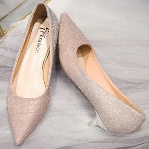 Women gradient fashion shoes wine glass mid heel